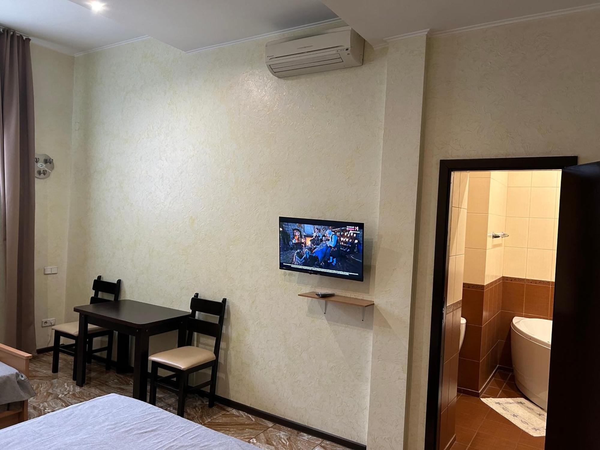 Mini Hotel Smak Dnyipropetrovszk Kültér fotó